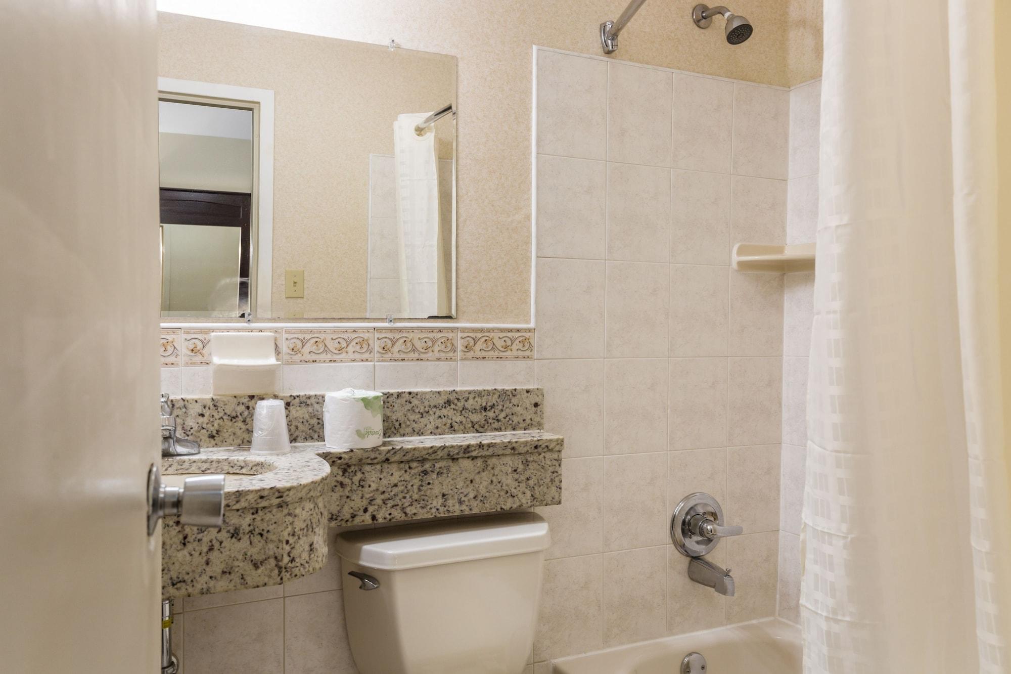 Econo Lodge Stewart International Airport New Windsor Esterno foto