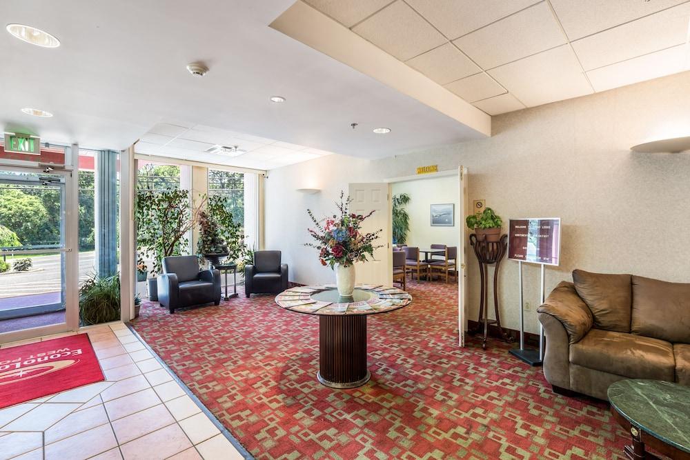 Econo Lodge Stewart International Airport New Windsor Esterno foto